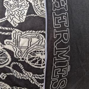 Hermes knit sweater